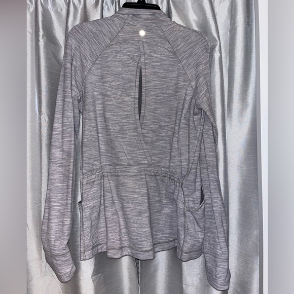 Lululemon jacket - Picture 2 of 4